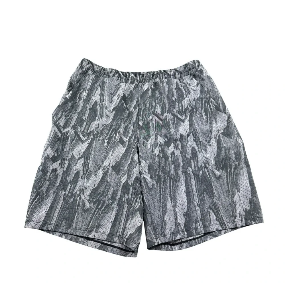 Lululemon Gray Geometric Performance Pace Breaker Lined Athletic Shorts Mens L